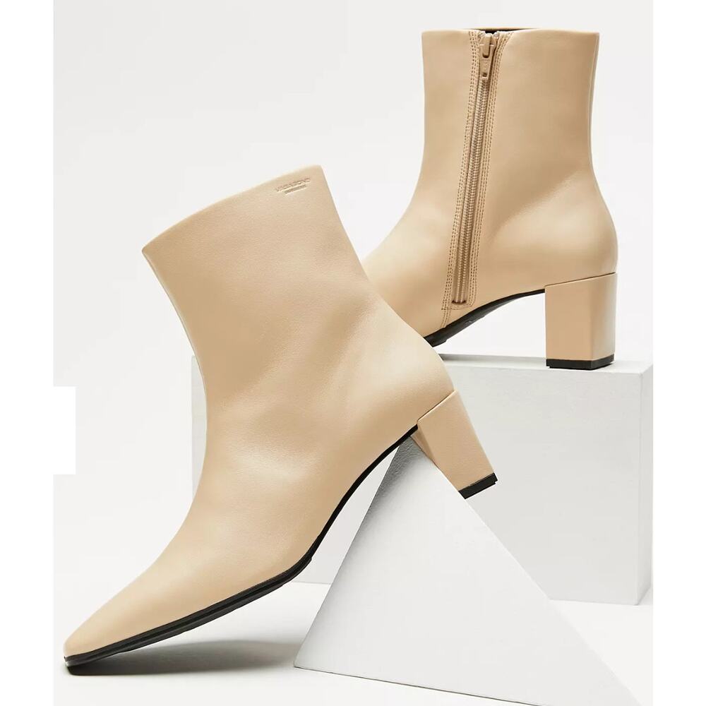 NWT Vegabond Shoemakers Tessa Everyday Leather Boot Off White SZ 40 Square Toe - Picture 1 of 8